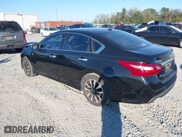 2018 Nissan Altima SV with VIN 1N4AL3AP8JC225474, listed as a IAAI auction lot 40877199 with 41,923 mi miles and . Bid and sale history available at carsss.com. Image 3.
