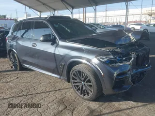 2022 BMW X5 M50i with VIN 5UXJU4C01N9J87147, listed as a IAAI auction lot 41215795 with 47,768 mi miles. Bid and sale history available at carsss.com. Image 1.