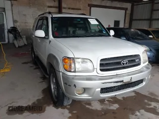 2002 Toyota Sequoia SR5 with VIN 5TDZT34A32S077903, listed as a IAAI auction lot 41942124 with 286,159 mi miles and . Bid and sale history available at carsss.com. Image 1.