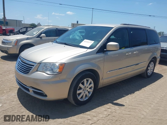 2014 Chrysler Town & Country Touring with VIN 2C4RC1BG3ER418600, listed as a IAAI auction lot 42132277 with 72,406 mi miles and . Bid and sale history available at DreamBid. Image 2.