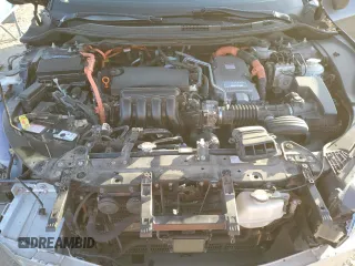 2018 Honda Clarity Plug-In Hybrid with VIN JHMZC5F16JC013619, listed as a Copart auction lot 82421194 with 87,086 mi miles and Salvage Title. Bid and sale history available at carsss.com. Image 11.