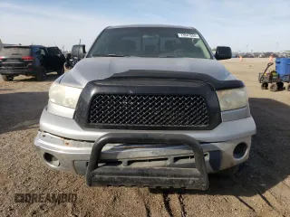 2008 Toyota Tundra 4WD Truck with VIN 5TFBV54118X081717, listed as a Copart auction lot 73941554 with 286,544 mi miles and Clean Title. Bid and sale history available at carsss.com. Image 5.