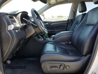 2018 Toyota Highlander Limited с VIN 5TDDZRFH5JS852061, выставлен на аукционе Copart как лот 62723315 с пробегом 52 496 миль миль и Списание • Salvage title. История ставок и продаж доступна на DreamBid. Изображение 7.