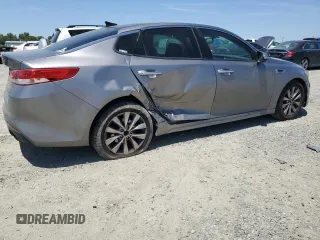 2016 Kia Optima EX z VIN 5XXGU4L31GG058210, wystawiony jako Copart lot #58860925 z przebiegiem 115 730 mil mil oraz Szkoda całkowita • Salvage title. Historia ofert i sprzedaży dostępna na DreamBid. Obrazek 3.