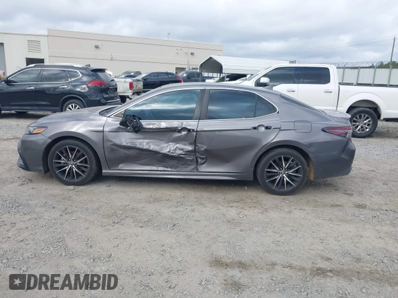 2021 Toyota Camry SE Nightshade with VIN 4T1G11AK4MU459186, listed as a IAAI auction lot 41557908 with 93,317 mi miles. Bid and sale history available at carsss.com. Image 14.