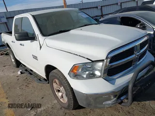 2018 Ram 1500 Lone Star z VIN 1C6RR6GG2JS324342, wystawiony jako IAAI lot #41901064 z przebiegiem 91 857 mil mil oraz . Historia ofert i sprzedaży dostępna na DreamBid. Obrazek 1.