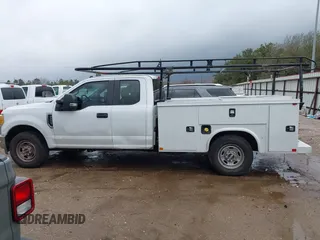 2017 Ford F-250 XL with VIN 1FD7X2A60HEE87543, listed as a IAAI auction lot 41654518 with 163,827 mi miles and . Bid and sale history available at DreamBid. Image 14.