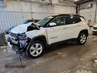 2020 Jeep Compass Latitude with VIN 3C4NJDBB5LT175411, listed as a Copart auction lot 62606565 with 44,523 mi miles and Salvage title. Bid and sale history available at DreamBid. Image 1.