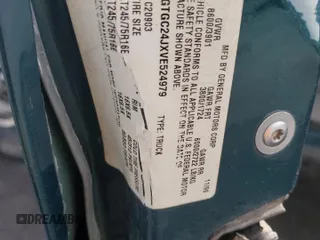 1997 GMC Sierra 1500 with VIN 1GTGC24JXVE524979, listed as a Copart auction lot 79087634 with 170,567 mi miles and Salvage Title. Bid and sale history available at DreamBid. Image 12.