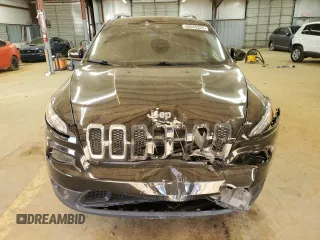 2018 Jeep Cherokee Latitude with VIN 1C4PJLCX8JD524237, listed as a Copart auction lot 46545335 with 78,791 mi miles and Salvage Title. Bid and sale history available at DreamBid. Image 5.