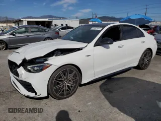 2024 Mercedes-Benz C 43 AMG z VIN W1KAF8HB0RR158084, wystawiony jako Copart lot #52967005 z przebiegiem 8 607 mil mil oraz Szkoda całkowita • Salvage title. Historia ofert i sprzedaży dostępna na DreamBid. Obrazek 1.