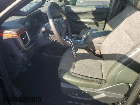 2024 Ford Expedition Timberline с VIN 1FMJU1RGXREA60667, выставлен на аукционе Copart как лот 77608014 с пробегом Не указан миль и Списание • Salvage title. История ставок и продаж доступна на DreamBid. Изображение 7.