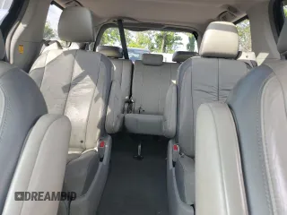 2011 Toyota Sienna XLE AAS with VIN 5TDYK3DC5BS010512, listed as a Copart auction lot 58614775 with 215,020 mi miles and Clean title. Bid and sale history available at DreamBid. Image 10.