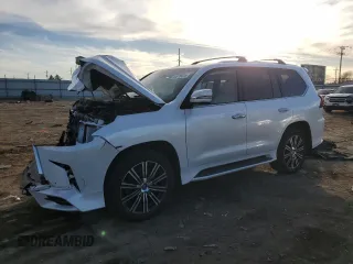 2020 Lexus LX with VIN JTJDY7AX0L4327331, listed as a Copart auction lot 44070415 with 43,887 mi miles and Salvage Title. Bid and sale history available at carsss.com. Image 1.
