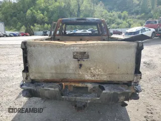 2019 GMC Sierra 2500HD с VIN 1GT12NEG7KF275639, выставлен на аукционе Copart как лот 53792395 с пробегом Не указан миль и Списание • Salvage title. История ставок и продаж доступна на DreamBid. Изображение 6.