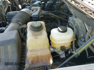 2012 Ford F-150 XL с VIN 1FTMF1EM2CKD28403, выставлен на аукционе IAAI как лот 43004280 с пробегом 138 580 миль миль и . История ставок и продаж доступна на DreamBid. Изображение 18.