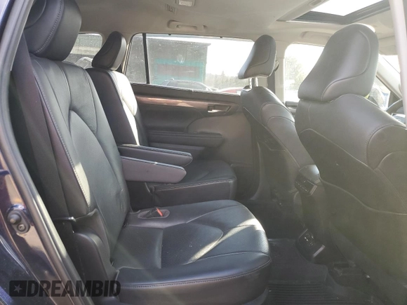 2021 Toyota Highlander Hybrid Limited with VIN 5TDXBRCH7MS048435, listed as a Copart auction lot 47585725 with 104,197 mi miles and Salvage title. Bid and sale history available at DreamBid. Image 11.