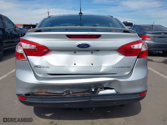 2012 Ford Focus Titanium with VIN 1FAHP3J29CL262348, listed as a IAAI auction lot 41812310 with 81,645 mi miles. Bid and sale history available at carsss.com. Image 16.