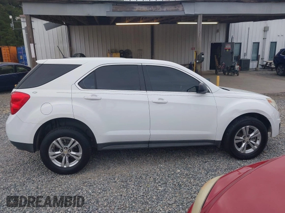 2013 Chevrolet Equinox LS z VIN 2GNALBEK3D6230623, wystawiony jako IAAI lot #42095441 z przebiegiem 88 498 mil mil oraz . Historia ofert i sprzedaży dostępna na DreamBid. Obrazek 13.