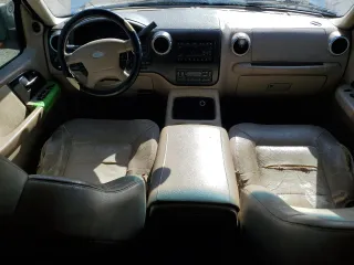 2003 Ford Expedition Eddie Bauer с VIN 1FMPU17L33LC58553, выставлен на аукционе Copart как лот 54033035 с пробегом 280 930 миль миль и Списание • Salvage title. История ставок и продаж доступна на DreamBid. Изображение 8.