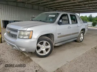 2011 Chevrolet Avalanche LT z VIN 3GNMCFE09BG408510, wystawiony jako Copart lot #56491635 z przebiegiem 220 015 mil mil oraz Czysty tytuł • Clean title. Historia ofert i sprzedaży dostępna na DreamBid. Obrazek 1.