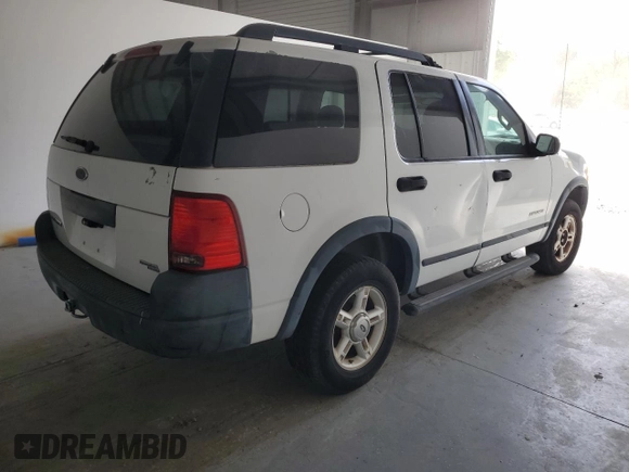 2005 Ford Explorer XLS z VIN 1FMZU62K85UA45423, wystawiony jako Copart lot #50586585 z przebiegiem Nie podano mil oraz Czysty tytuł • Clean title. Historia ofert i sprzedaży dostępna na DreamBid. Obrazek 3.