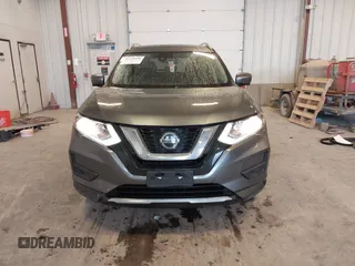2019 Nissan Rogue SV with VIN JN8AT2MV0KW385450, listed as a IAAI auction lot 41724976 with 75,345 mi miles. Bid and sale history available at carsss.com. Image 12.