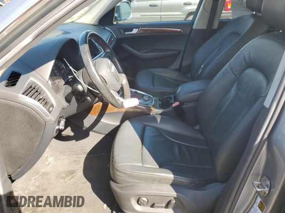 2010 Audi Q5 Premium Plus с VIN WA1LKAFP1AA094025, выставлен на аукционе Copart как лот 62748105 с пробегом 194 715 миль миль и Списание • Salvage title. История ставок и продаж доступна на DreamBid. Изображение 7.