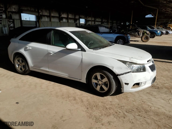 2015 Chevrolet Cruze LT with VIN 1G1PC5SB2F7169415, listed as a Copart auction lot 53782945 with 50,677 mi miles and Clean Title. Bid and sale history available at carsss.com. Image 4.