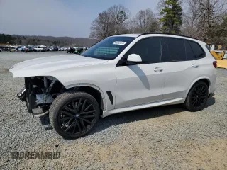 2021 BMW X5 M50i z VIN 5UXJU4C06M9G78735, wystawiony jako Copart lot #48852625 z przebiegiem 34 191 mil mil oraz Szkoda całkowita • Salvage title. Historia ofert i sprzedaży dostępna na DreamBid. Obrazek 1.