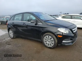 2015 Mercedes-Benz B Electric Drive with VIN WDDVP9AB7FJ004464, listed as a Copart auction lot 84757264 with 81,032 mi miles and Clean Title. Bid and sale history available at DreamBid. Image 4.