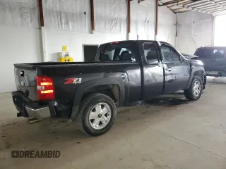 2007 Chevrolet Silverado 1500 1LT with VIN 1GCEK19J67E503921, listed as a Copart auction lot 50131355 with Not Provided miles and Salvage Title. Bid and sale history available at DreamBid. Image 3.