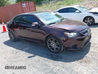 2012 Scion tC z VIN JTKJF5C74C3034446, wystawiony jako IAAI lot #42138444 z przebiegiem 149 223 mil mil oraz . Historia ofert i sprzedaży dostępna na DreamBid. Obrazek 1.