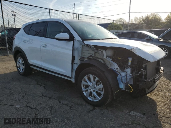 2019 Hyundai Tucson SE with VIN KM8J2CA44KU063420, listed as a Copart auction lot 53959745 with 33,880 mi miles and Salvage Title. Bid and sale history available at carsss.com. Image 4.
