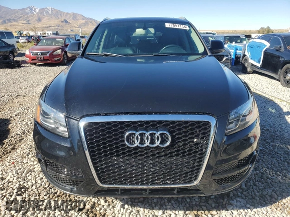 2011 Audi Q5 Premium Plus z VIN WA1LFAFP9BA117654, wystawiony jako Copart lot #77097144 z przebiegiem 117 579 mil mil oraz Czysty tytuł • Clean title. Historia ofert i sprzedaży dostępna na DreamBid. Obrazek 5.