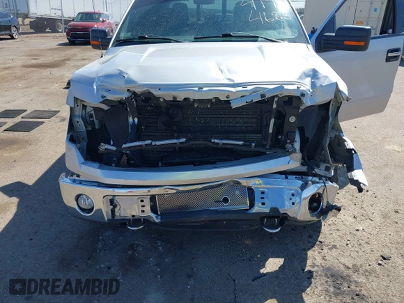 2014 Ford F-150 XL z VIN 1FTFW1ET9EKD60431, wystawiony jako IAAI lot #41994685 z przebiegiem 125 755 mil mil oraz . Historia ofert i sprzedaży dostępna na DreamBid. Obrazek 6.