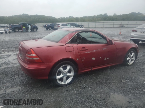 2001 Mercedes-Benz SLK-Class with VIN WDBKK65F61F207122, listed as a Copart auction lot 72325794 with 30,140 mi miles and Clean Title. Bid and sale history available at carsss.com. Image 3.