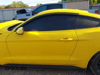 2018 Ford Mustang EcoBoost with VIN 1FA6P8TH2J5113075, listed as a IAAI auction lot 42187357 with 71,393 mi miles and . Bid and sale history available at DreamBid. Image 15.