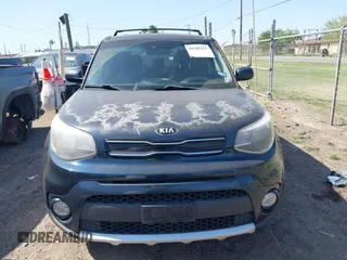 2017 Kia Soul + with VIN KNDJP3A58H7419132, listed as a IAAI auction lot 41985233 with 145,381 mi miles. Bid and sale history available at carsss.com. Image 11.
