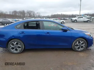2019 Kia Forte LXS with VIN 3KPF24AD6KE123521, listed as a IAAI auction lot 42020460 with 72,927 mi miles. Bid and sale history available at carsss.com. Image 13.