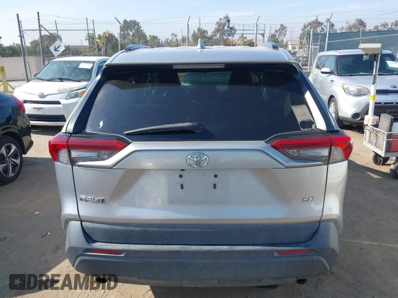 2019 Toyota RAV4 LE с VIN 2T3H1RFV4KC012255, выставлен на аукционе IAAI как лот 42454901 с пробегом 86 161 миль миль и . История ставок и продаж доступна на DreamBid. Изображение 16.
