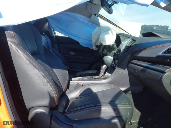 2019 Subaru Crosstrek Limited with VIN JF2GTAMC7KH361974, listed as a IAAI auction lot 41591112 with 88,300 mi miles. Bid and sale history available at carsss.com. Image 5.