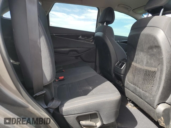 2016 Kia Sorento LX with VIN 5XYPG4A39GG086813, listed as a Copart auction lot 49260685 with 129,616 mi miles and Salvage Title. Bid and sale history available at DreamBid. Image 12.