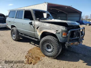 1987 Toyota Land Cruiser z VIN JT3FJ60G4H1135841, wystawiony jako Copart lot #88982685 z przebiegiem Nie podano mil oraz Nie do naprawy • Non repairable. Historia ofert i sprzedaży dostępna na DreamBid. Obrazek 4.