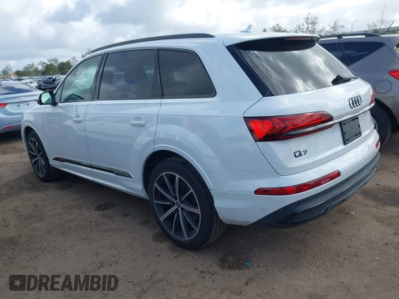 2022 Audi Q7 Premium Plus with VIN WA1LXBF76ND014939, listed as a IAAI auction lot 41925444 with 34,807 mi miles and . Bid and sale history available at DreamBid. Image 3.