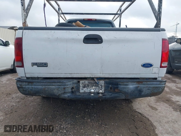 1997 Ford F-150 with VIN 1FTDF17W1VLB81647, listed as a IAAI auction lot 42677744 with 190,259 mi miles and . Bid and sale history available at DreamBid. Image 8.