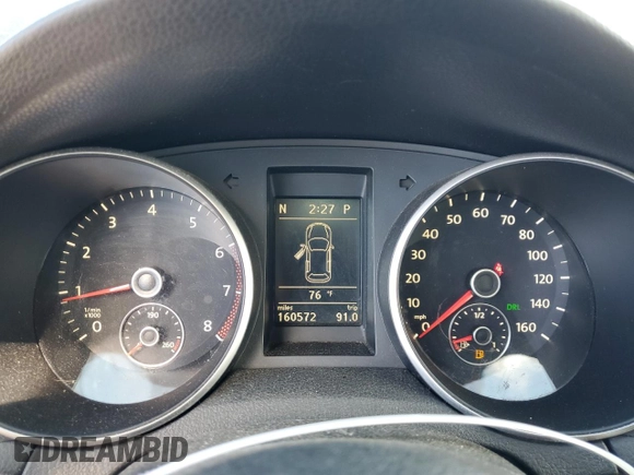 2010 Volkswagen Jetta SE with VIN 3VWTX7AJ7AM685974, listed as a Copart auction lot 72922774 with 160,572 mi miles and Salvage title. Bid and sale history available at DreamBid. Image 9.