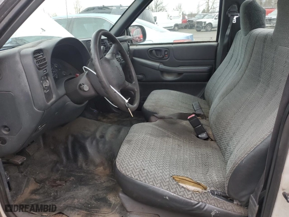 2000 Chevrolet S-10 LS with VIN 1GCCS1448YK160492, listed as a Copart auction lot 84990194 with 216,303 mi miles and Salvage Title. Bid and sale history available at carsss.com. Image 7.