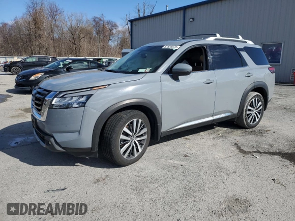 2022 Nissan Pathfinder Platinum z VIN 5N1DR3DJ0NC261450, wystawiony jako Copart lot #52529575 z przebiegiem 52 490 mil mil oraz Szkoda całkowita • Salvage title. Historia ofert i sprzedaży dostępna na DreamBid. Obrazek 1.