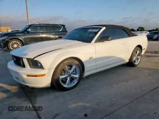 2008 Ford Mustang GT Deluxe with VIN 1ZVHT85H585202545, listed as a Copart auction lot 60884135 with 64,942 mi miles and Salvage title. Bid and sale history available at DreamBid. Image 1.